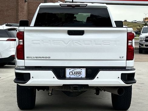 Used 2022 Chevrolet Silverado 2500 LT w/ Convenience Package AWD/4WD image 6