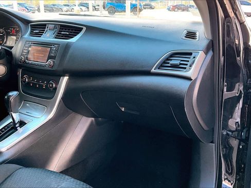 Used 2015 Nissan Sentra SR image 19