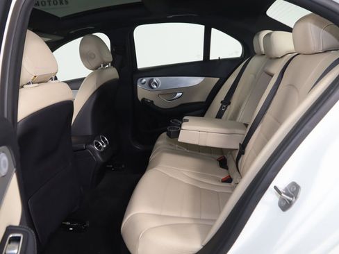 Used 2019 Mercedes-Benz C 300 4MATIC Sedan image 51