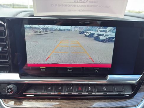 Used 2024 Chevrolet Silverado 1500 LT image 26