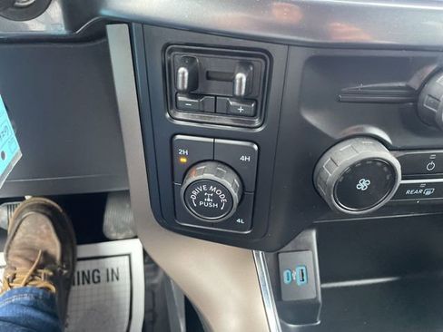 Used 2024 Ford F150 STX w/ Equipment Group 201A FX4 image 3