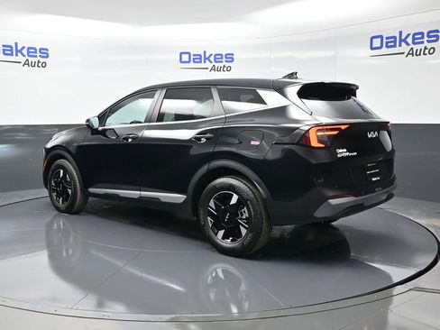 Certified 2026 Kia Sportage LX w/ LX Convenience Package image 6