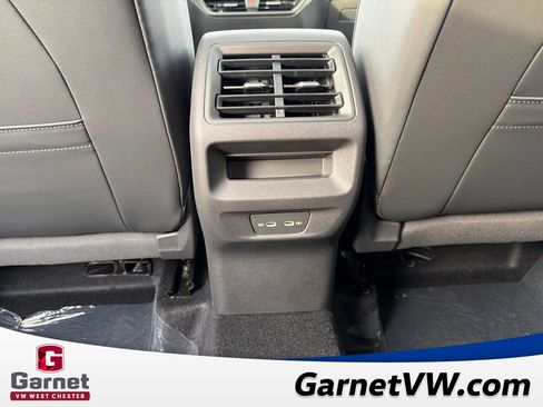 New 2026 Volkswagen Tiguan SE R-Line image 29