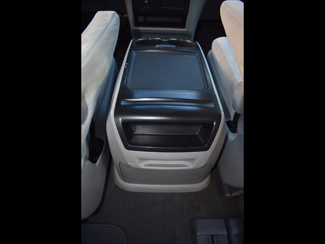 Used 2017 Toyota Sienna LE FWD image 28