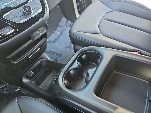 New 2026 Chrysler Pacifica Select image 25
