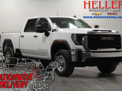 New 2024 GMC Sierra 2500 Pro w/ Convenience Package
