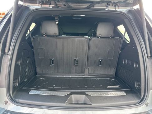 Used 2024 GMC Yukon Denali w/ Max Trailering Package image 34