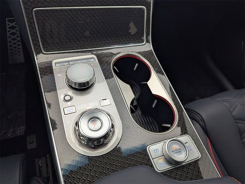 New 2026 Genesis GV80 3.5T e-SC image 22