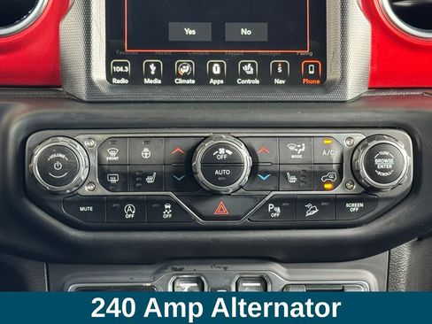 Used 2019 Jeep Wrangler Unlimited Rubicon w/ Dual Top Group AWD/4WD image 23