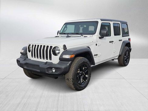 Used 2021 Jeep Wrangler Unlimited Sport image 4