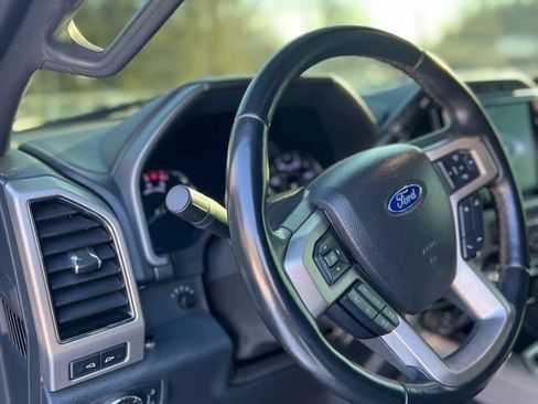 Used 2022 Ford F450 Platinum w/ FX4 Off-Road Package image 14