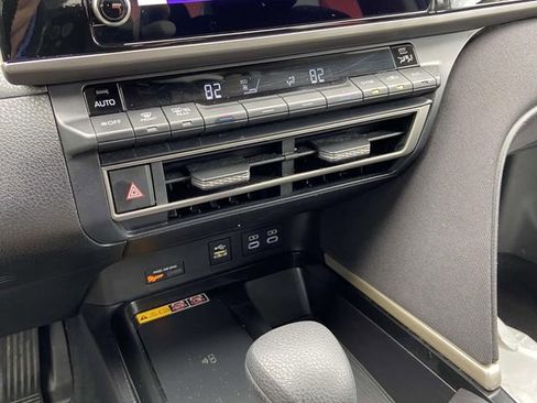 Certified 2025 Toyota Camry LE image 22