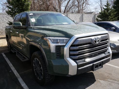 Used 2023 Toyota Tundra Limited image 4