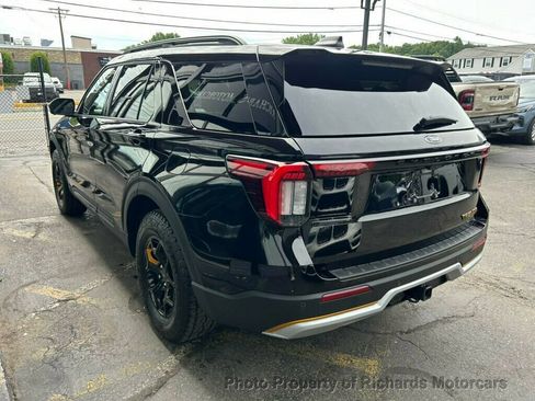 Used 2026 Ford Explorer Tremor w/ Tremor Ultimate Package AWD/4WD image 4
