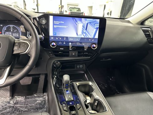 Certified 2025 Lexus NX 300h AWD w/ Luxury Package image 30
