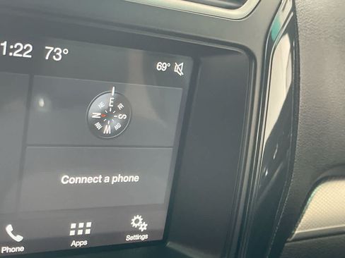Used 2018 Ford Explorer XLT AWD/4WD image 18
