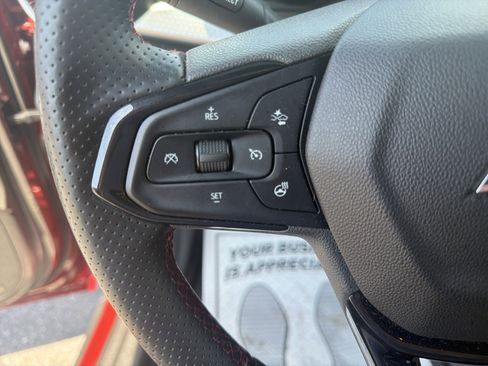 Used 2024 Chevrolet Trax RS w/ Driver Confidence Package FWD image 18