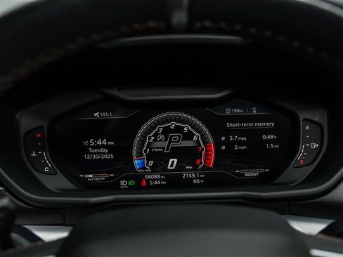 Used 2019 Lamborghini Urus image 25