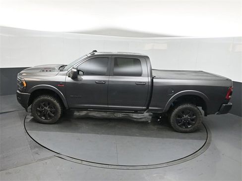 Used 2024 RAM 2500 Limited image 33