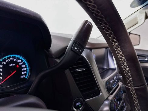 Used 2018 Chevrolet Tahoe Premier AWD/4WD image 18