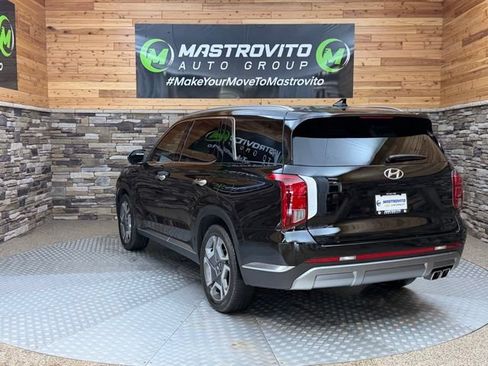 Used 2024 Hyundai Palisade Limited AWD/4WD image 8