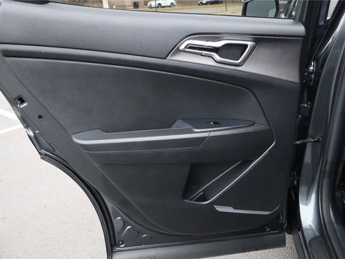 Certified 2023 Kia Sportage LX image 24