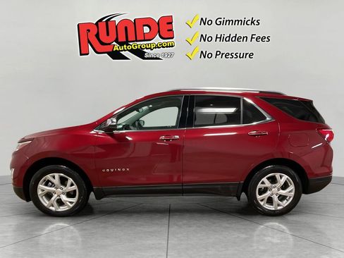 Used 2018 Chevrolet Equinox Premier image 2