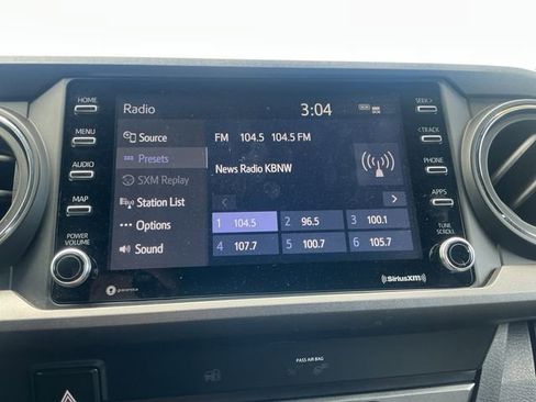 Certified 2020 Toyota Tacoma TRD Off-Road w/ Technology Package AWD/4WD image 21