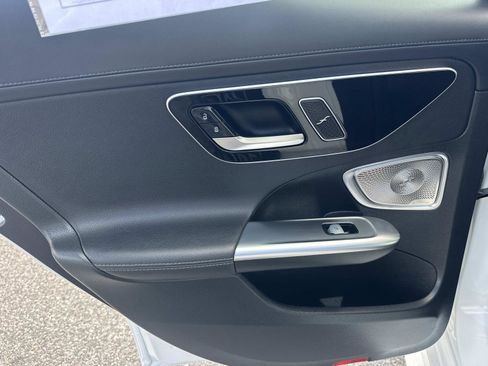 Used 2024 Mercedes-Benz C 300 4MATIC Sedan image 35