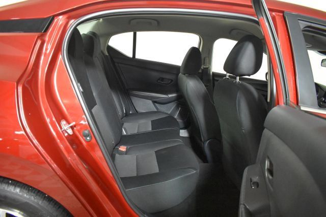 Certified 2024 Nissan Sentra SV w/ All-Weather Package FWD image 31