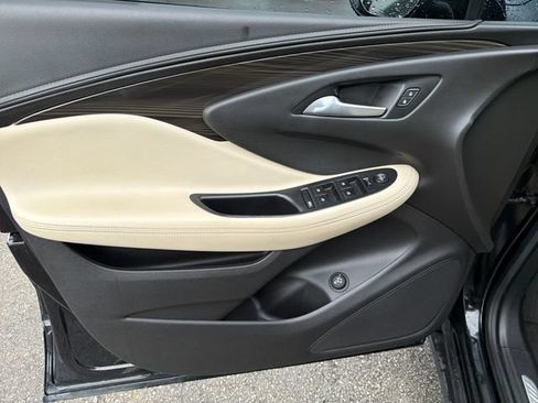 Used 2020 Buick Envision Preferred FWD image 16