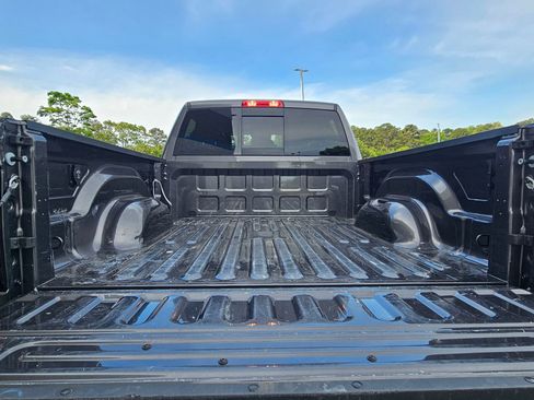 Used 2025 RAM 2500 Tradesman AWD/4WD image 29