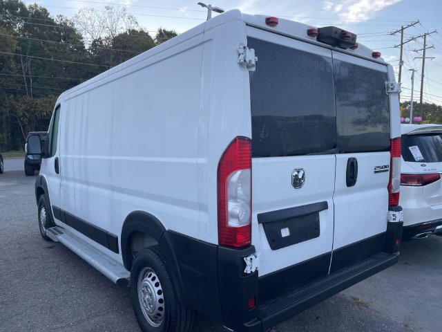 Used 2025 RAM ProMaster 2500 w/ U-Haul Equipment Group FWD image 4