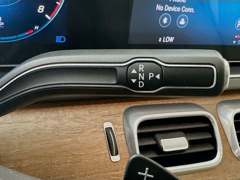 Certified 2020 Mercedes-Benz GLE 350 4MATIC image 21