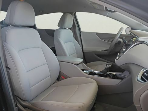 Used 2021 Chevrolet Malibu LS FWD image 17