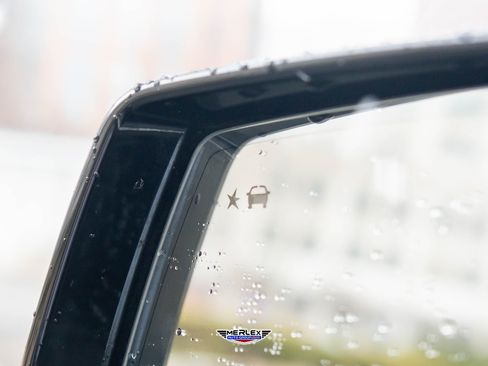 Used 2019 Cadillac Escalade ESV Platinum image 44