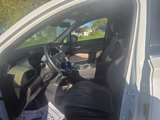 Used 2023 Hyundai Santa Fe Limited w/ Cargo Package FWD image 6