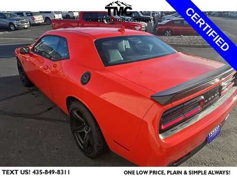Used 2022 Dodge Challenger SRT Hellcat Redeye image 5