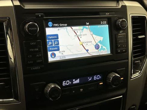 Used 2016 Nissan Titan SL AWD/4WD image 24