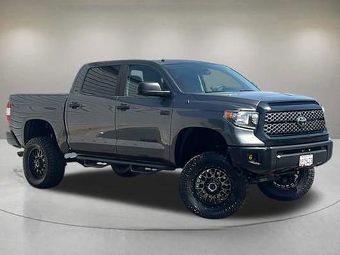 Used 2019 Toyota Tundra SR5 image 1