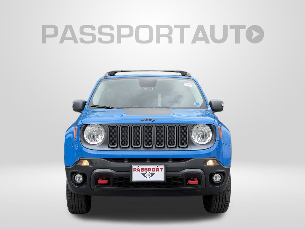Used 2015 Jeep Renegade Trailhawk w/ Premium Leather Group AWD/4WD image 2
