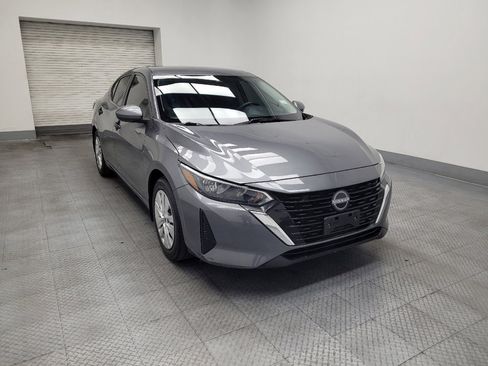 Used 2024 Nissan Sentra S FWD image 13
