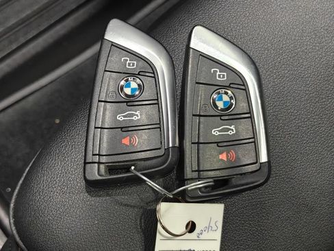 Used 2021 BMW X4 xDrive30i w/ Convenience Package AWD/4WD image 15