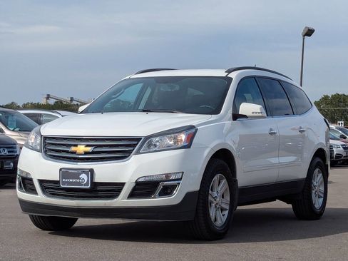 Used 2013 Chevrolet Traverse LT image 8