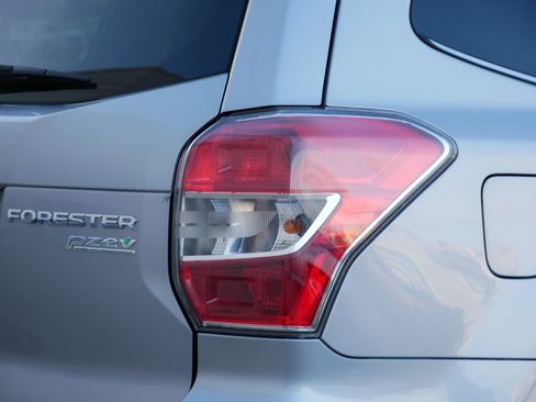 Used 2016 Subaru Forester 2.5i Limited image 17