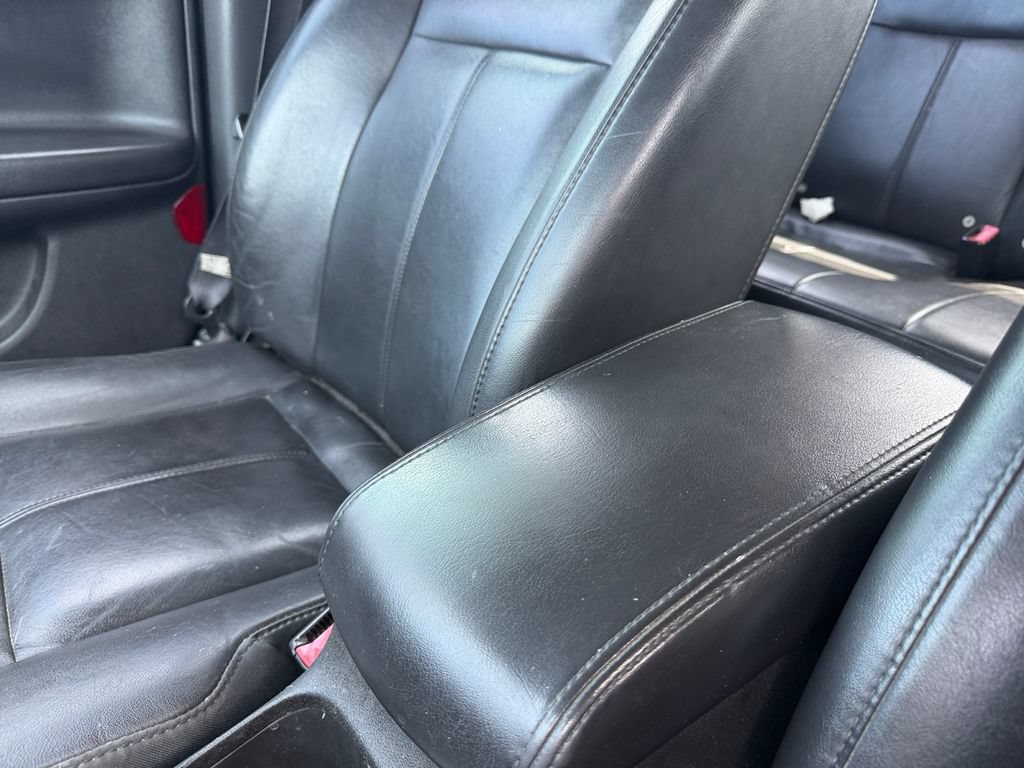 Used 2013 Chevrolet Impala LTZ FWD image 29