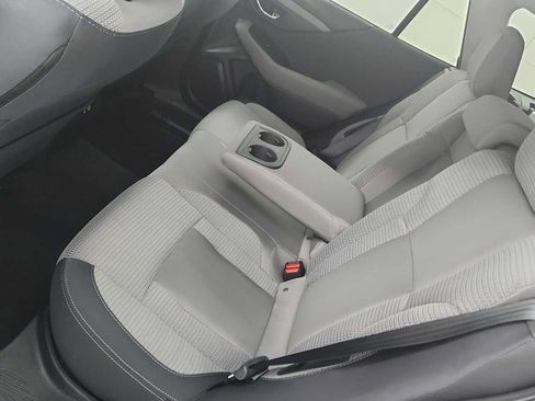 Certified 2025 Subaru Outback Premium AWD/4WD image 18