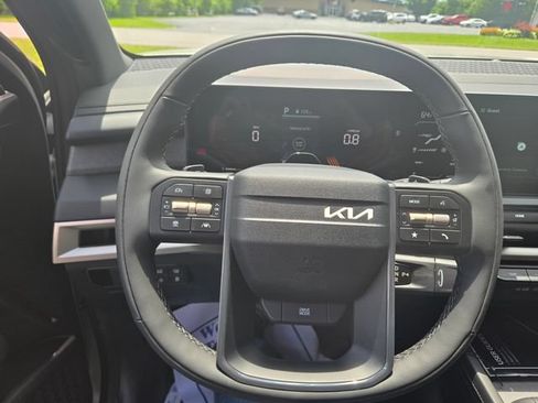 New 2027 Kia Telluride S FWD image 16