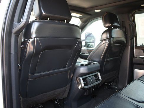 Used 2024 Ford F250 Platinum w/ FX4 Off-Road Package AWD/4WD image 22