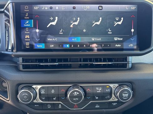 New 2026 Jeep Wrangler Sport S image 28